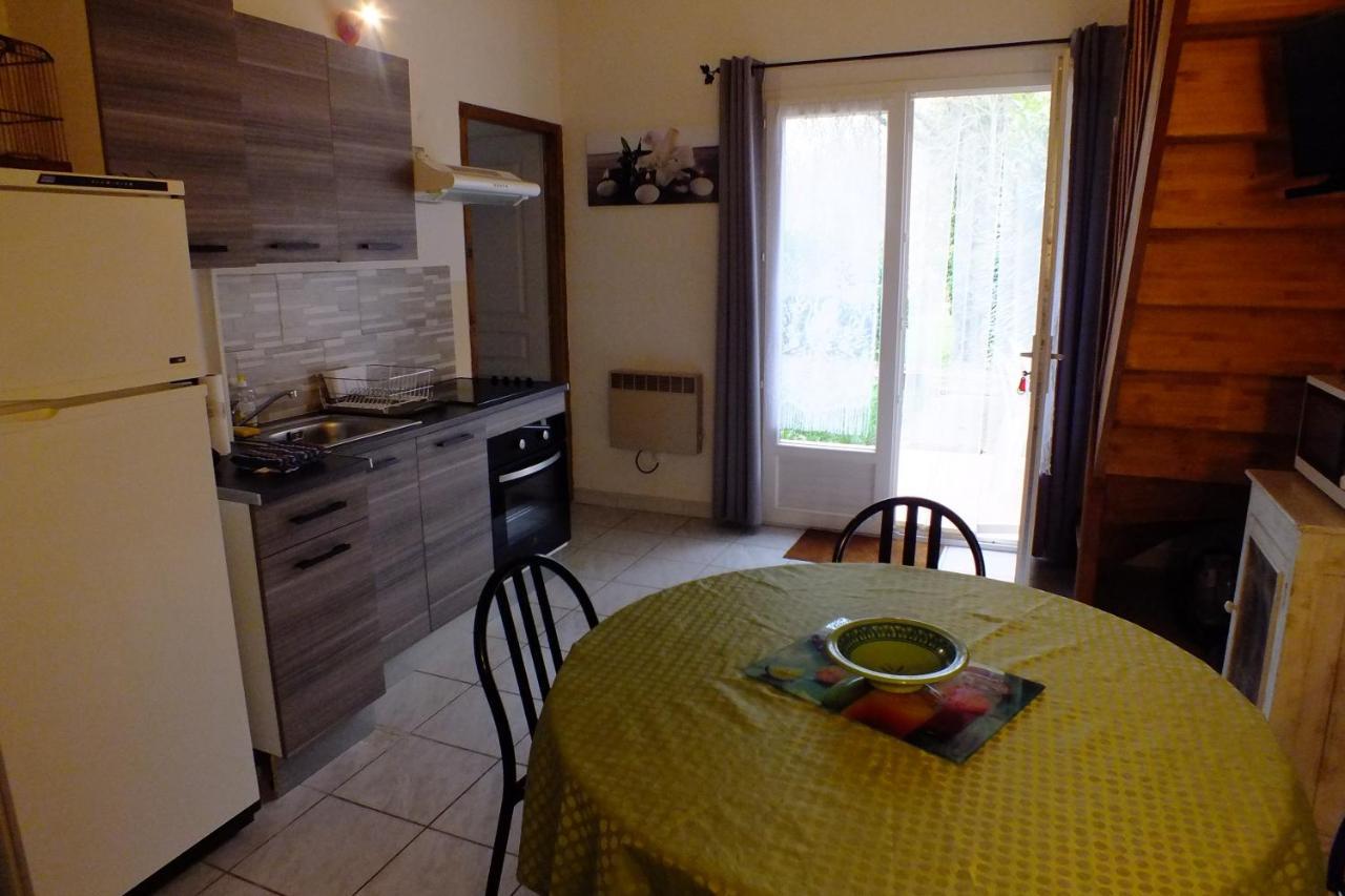 Gite Des Deux Rivieres Nant Luaran gambar