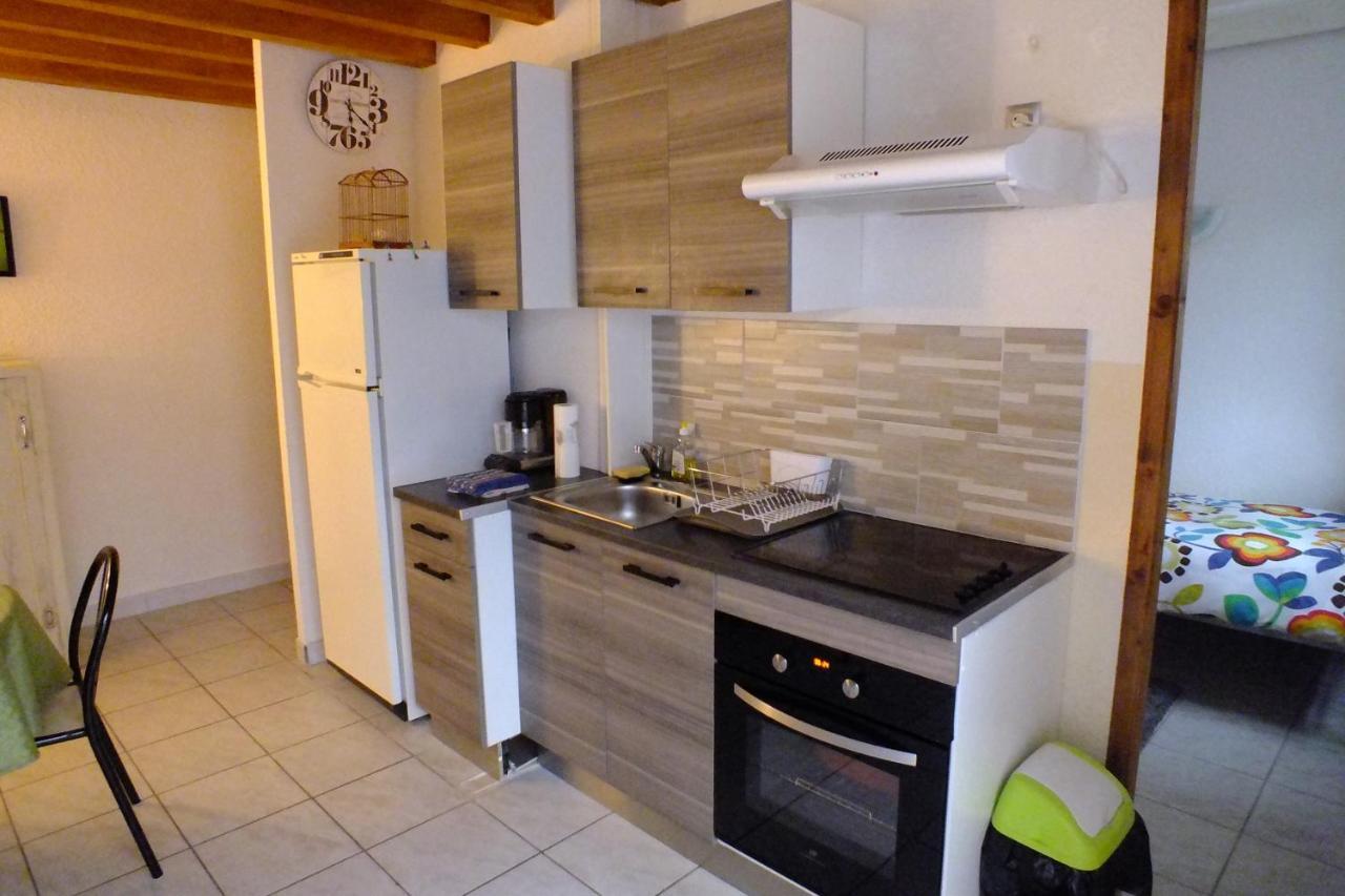 Gite Des Deux Rivieres Nant Luaran gambar